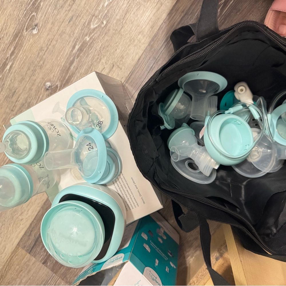 Aqua Baby Bottle Set with Accessories